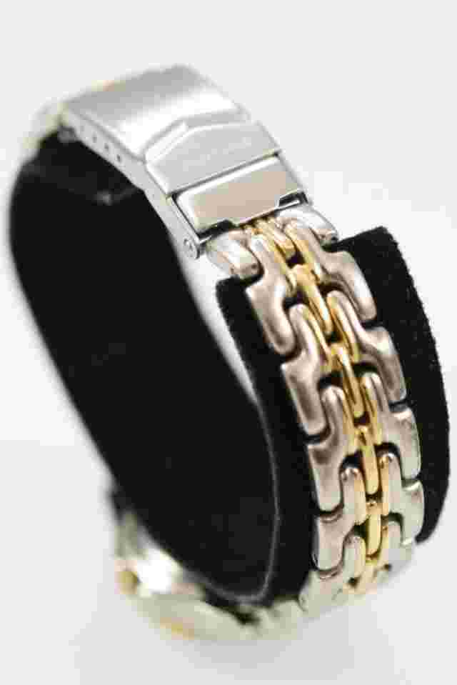 Sierra Club Women Watch Silver Gold Stainless Steel Battery WR White Date Quartz