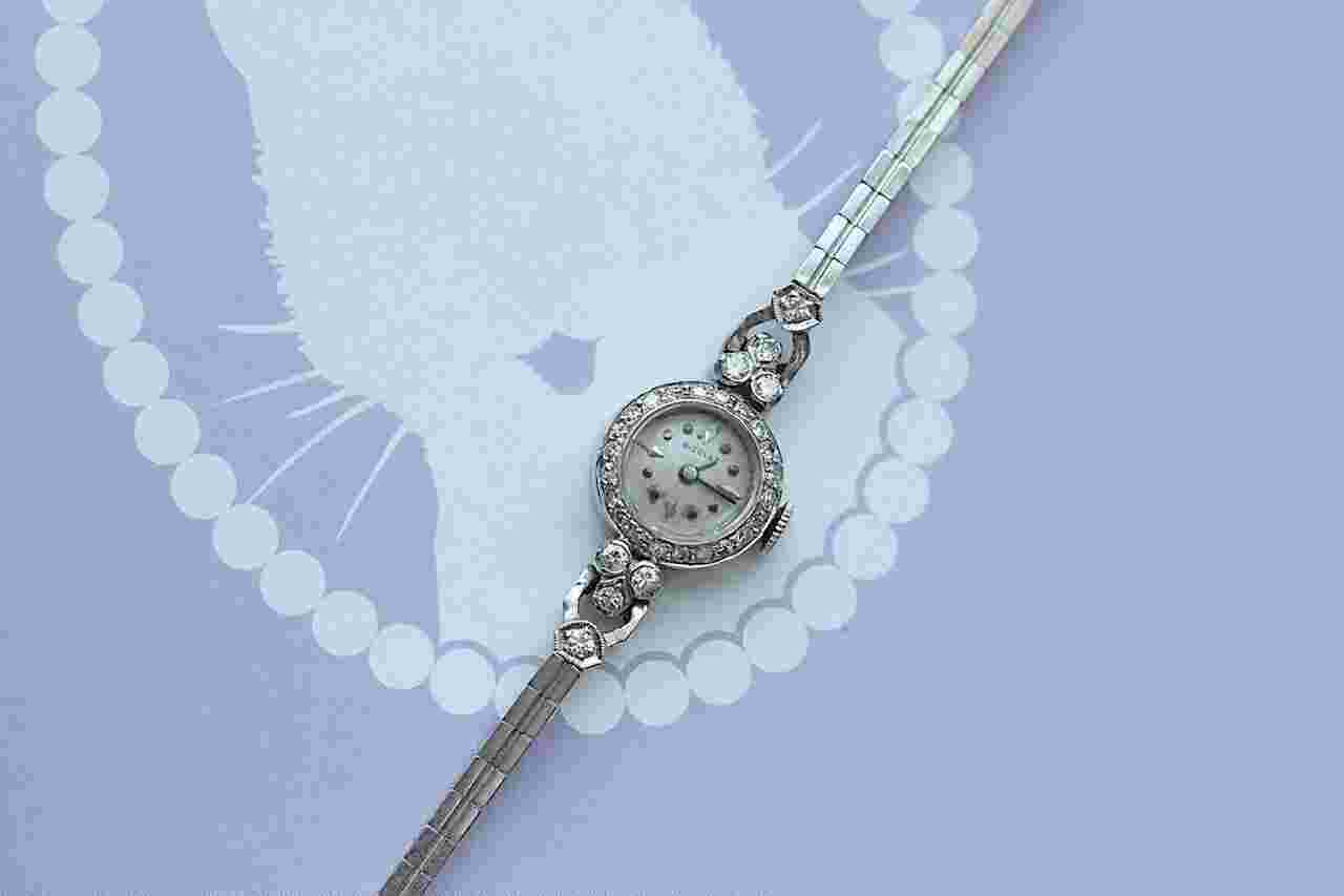 Vintage Nicolet ART DECO watch White Gold & Diamonds Bracelet Great condition