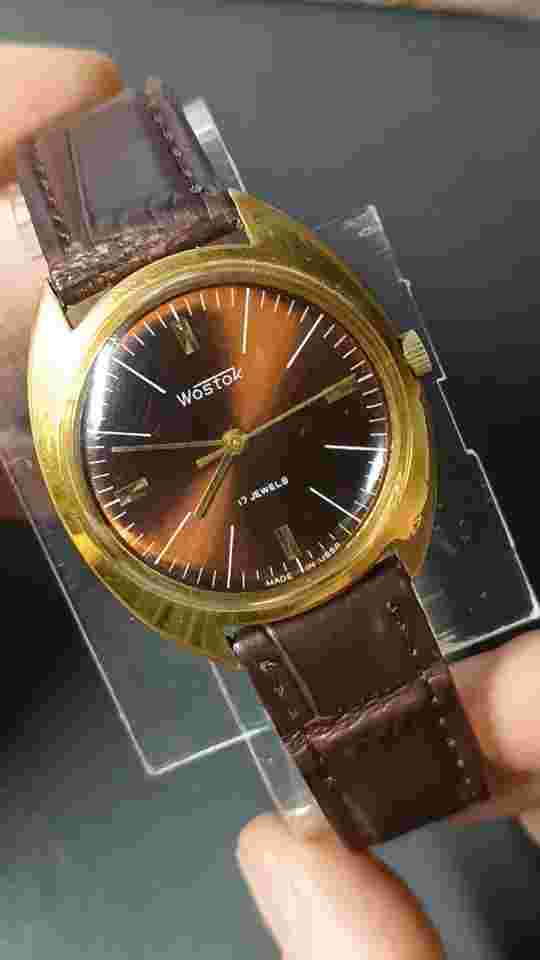 Wostok Men Watch USSR Vintage Soviet  Mechanical Wristwatch. AU. Video.