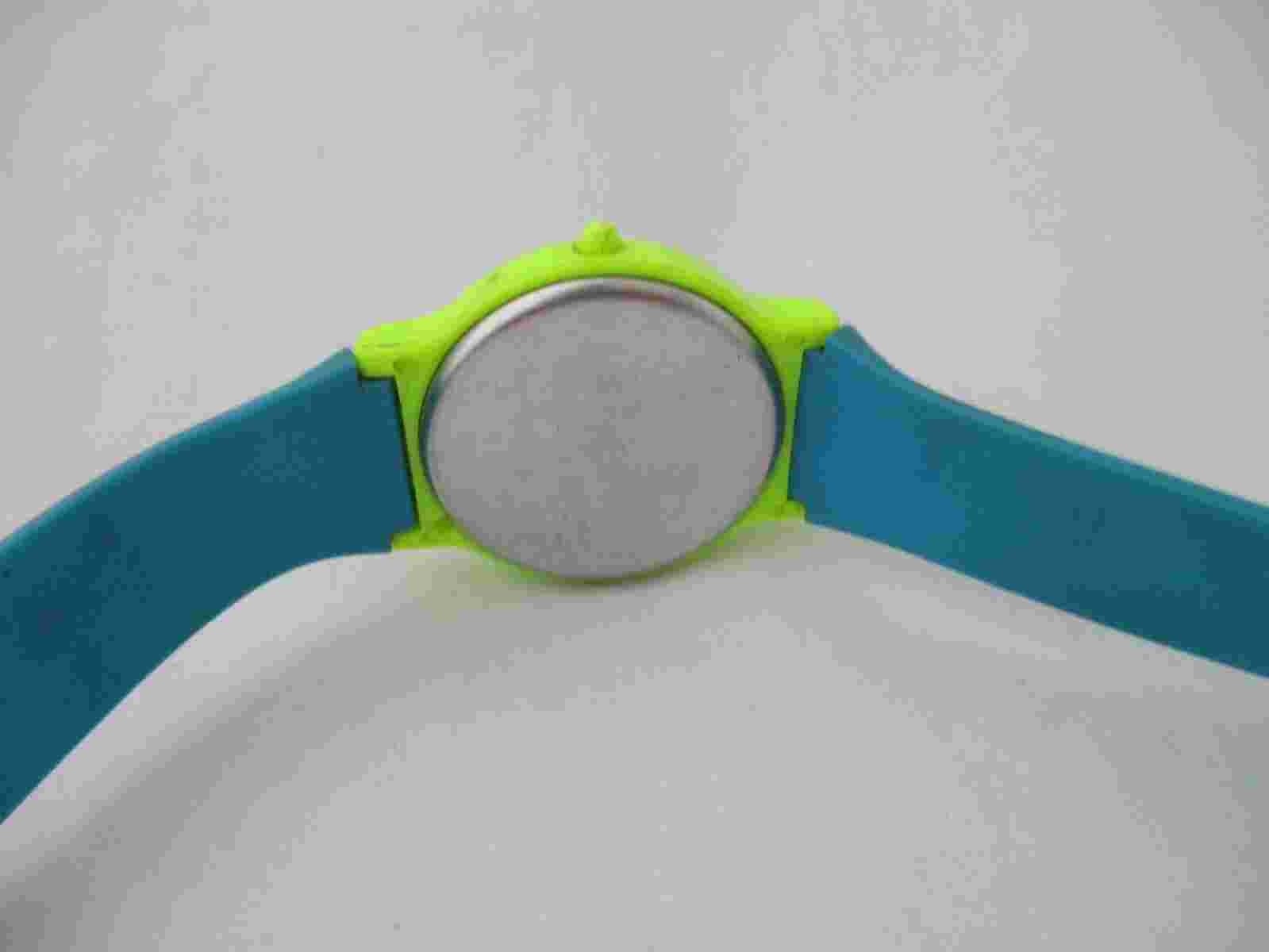 Jordache Women's Digital Blue Buckle Band Watch Vintage