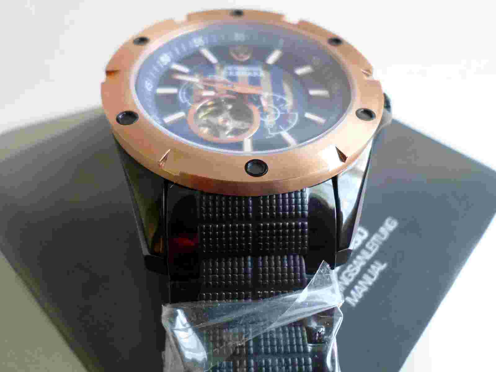 Detomaso "Сarrarа" Men's DT1018-В Analog Display Mechanical Hand Wind  Watch