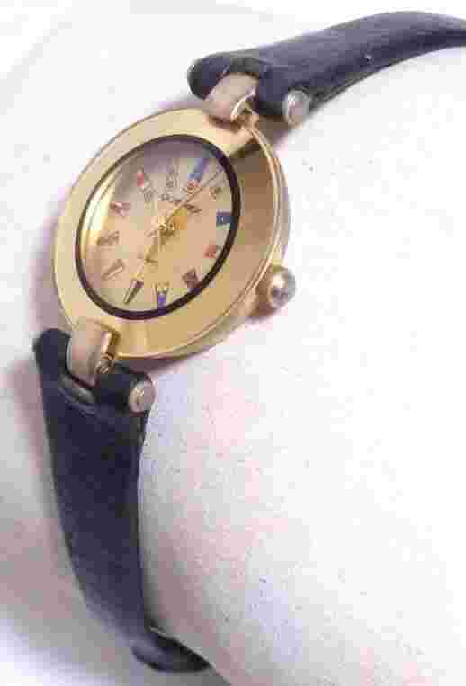Vintage Women Quemex Watch Black Leather Band Gold Case Flags in Dial Rare