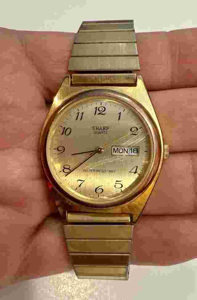 Vintage SHARP Men's Gold Tone Watch | NEW BATTERY - Watch Word Great!