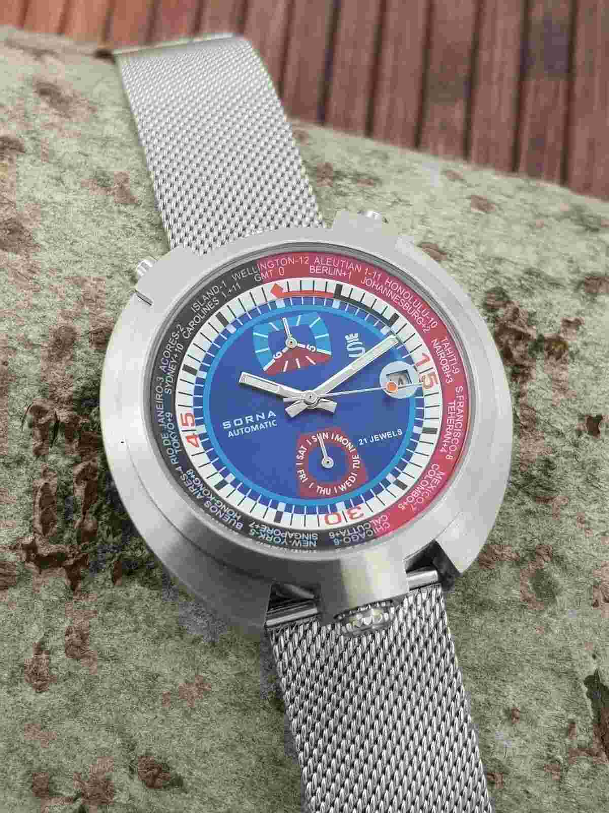 Sorna Bullhead NOS-Style automatic watch blue version new unworn mesh band