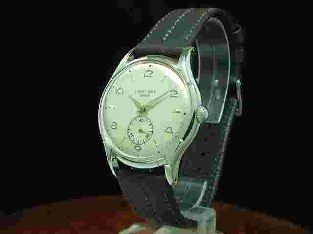 Ernest Borel Stainless Hand Wound Men's Watch With Small Second / Ref 117889