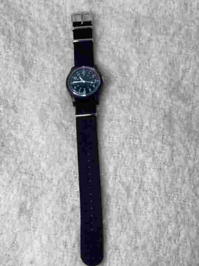 DAISO MILITARY WATCH　Hattori/Seiko Movement Japan　Black　Face=Black  [New}