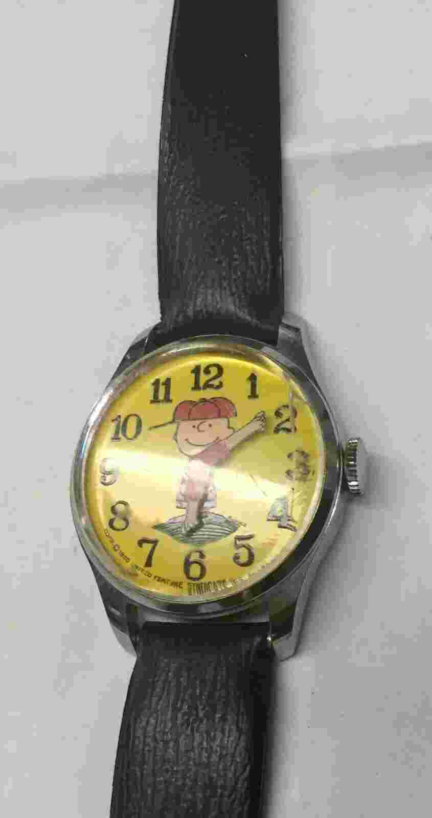 AMAZING 1950’s SCHULZ PEANUTS “CHARLIE BROWN” SWISS MECHANICAL WATCH WORKING