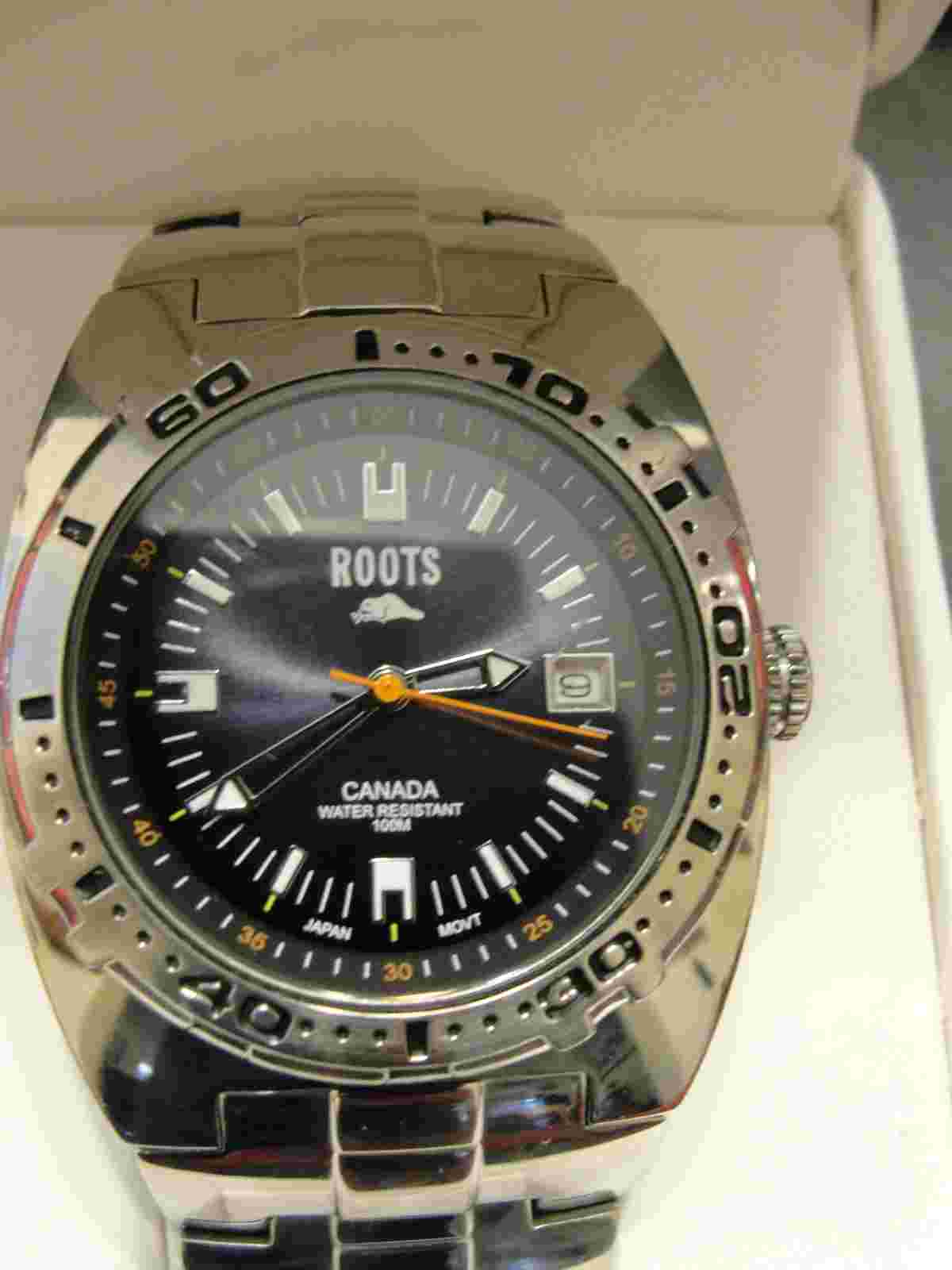 ROOTS R677 XTERA MENS WATCH