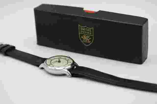 Smiths Empire Made in Britain