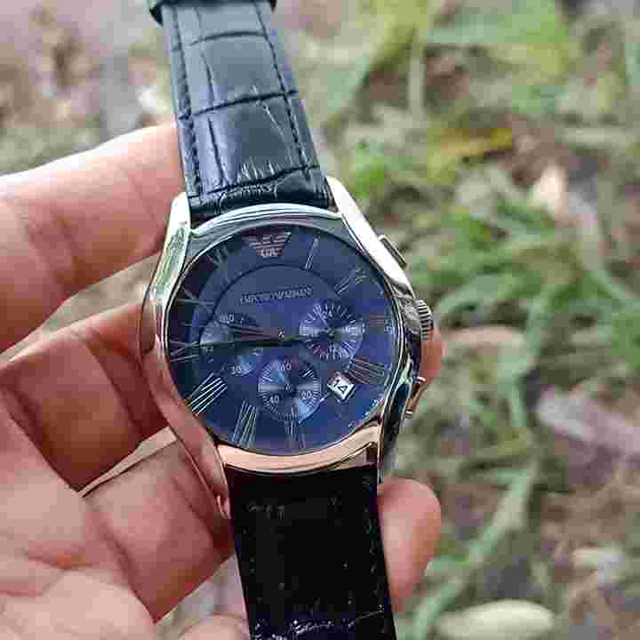 ORIGINAL EMPORIO AMANI CHRONOGRAPH AR1635 GOOD CONDITION AND PERFECT WORKING