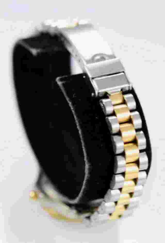 McGregor Women Watch Silver Gold Stainless Steel WR Battery Black Quartz