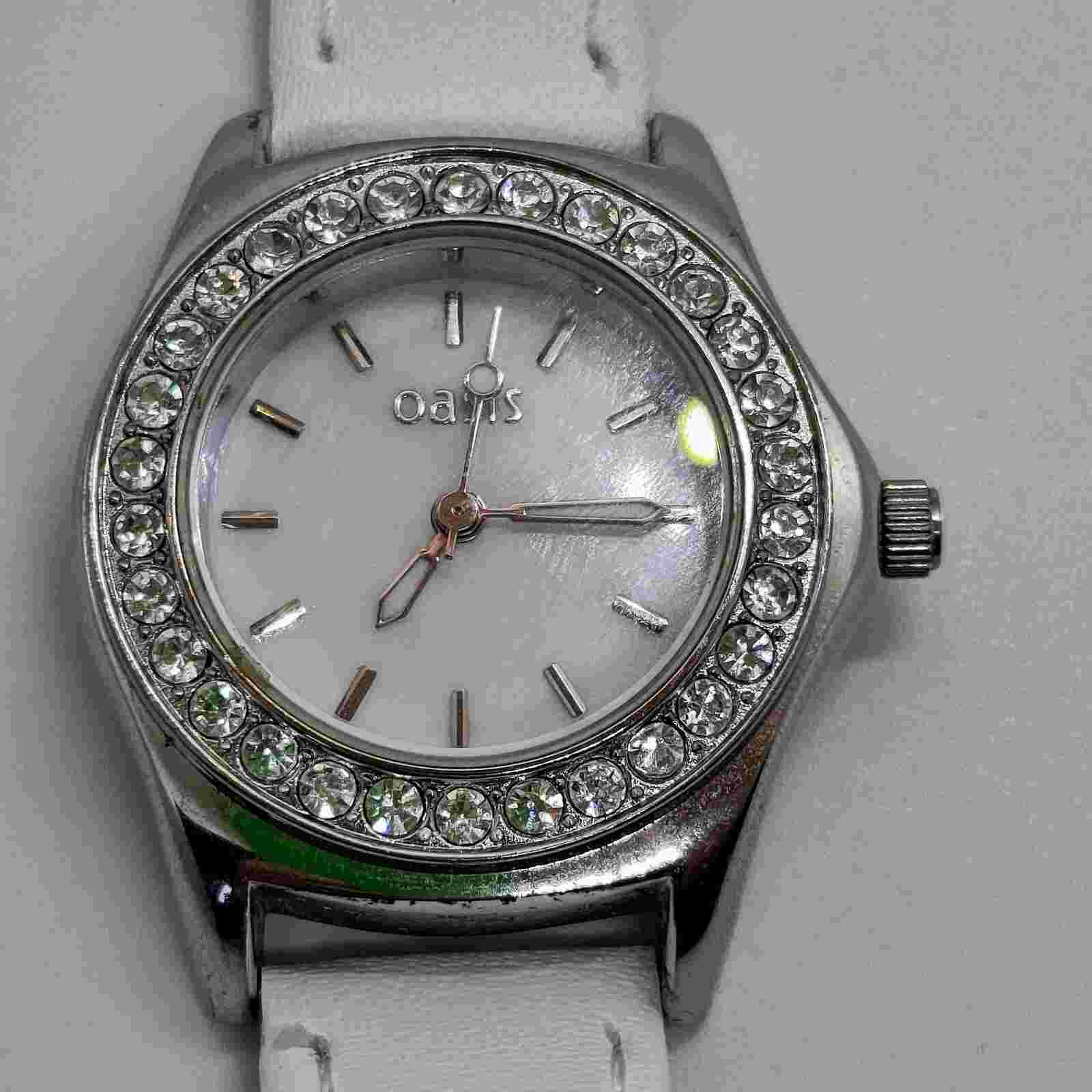 Oasis Round Quartz Watch