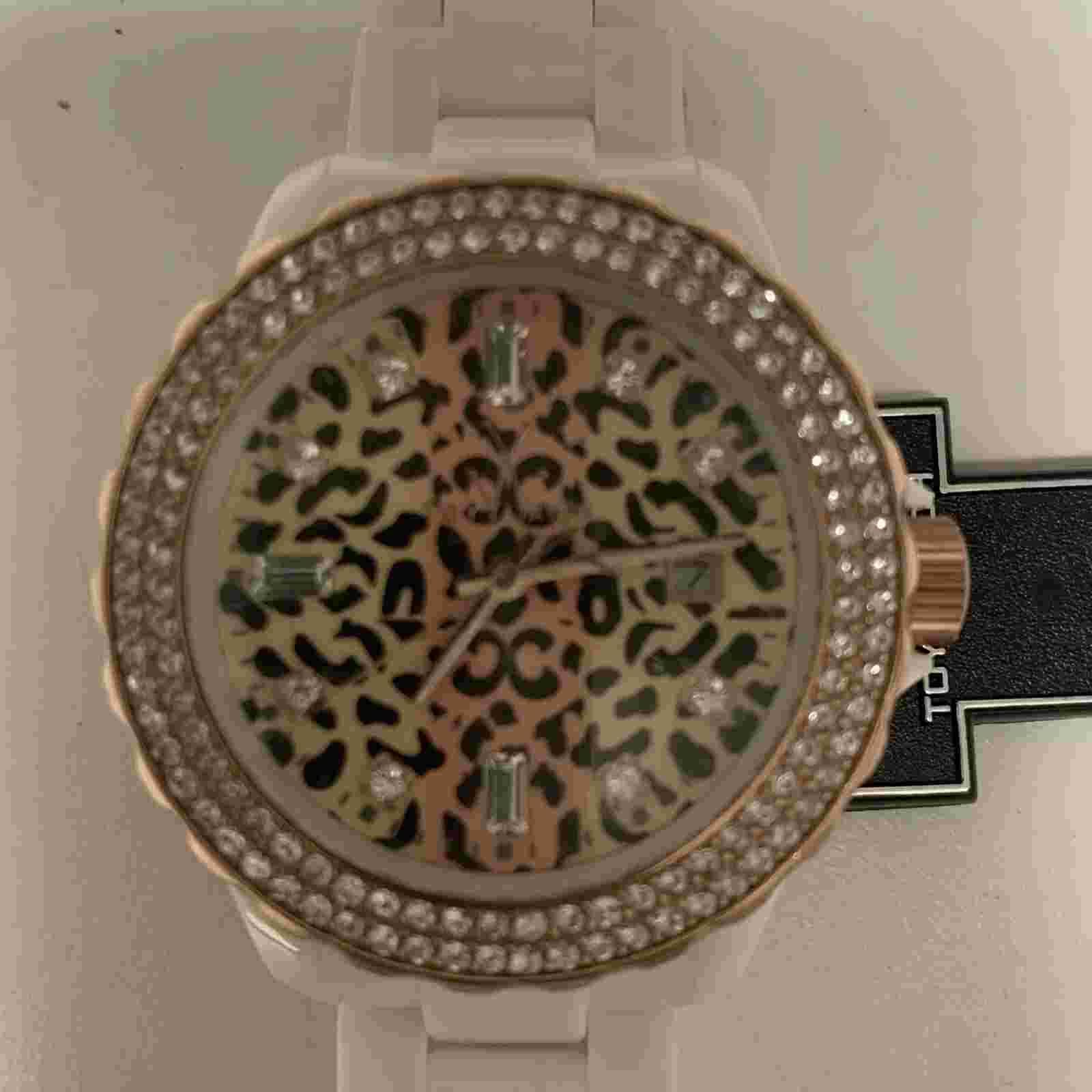 MWT/ToyWatch TS08WH -White  Safari - Swarovski Crystal Bezel -no Box included