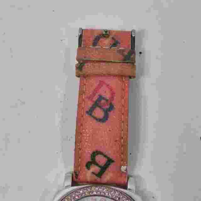 Dooney & Bourke Women Silver Tone Pink Pave Bezel Heart Dial Watch NOT TESTED