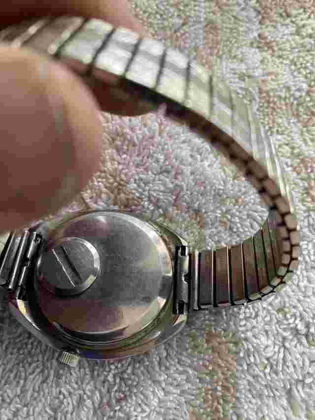 Vintage Legant Electronic Watch Day Date Blue Dial