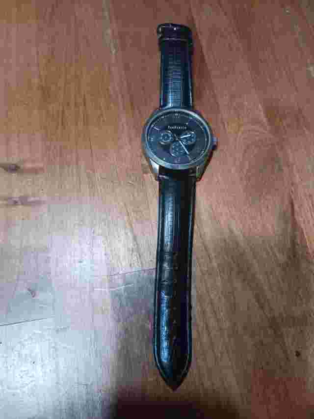 Mens Van Heusen Watch