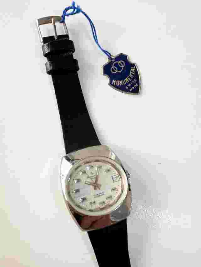 MONUMENTAL - Mechanic 17 Jewels Incabloc  70-80s - NOS - Swiss Made