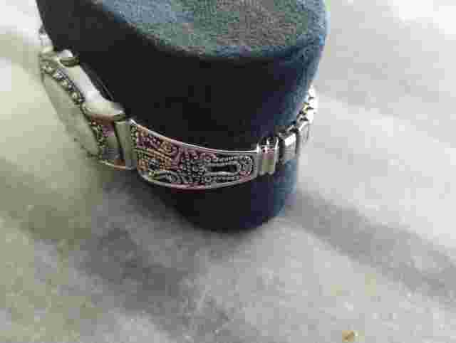 ETERNITY WOMEN'S WATCH - BEAUTIFUL GIFT - EXCELLENT CONDITION