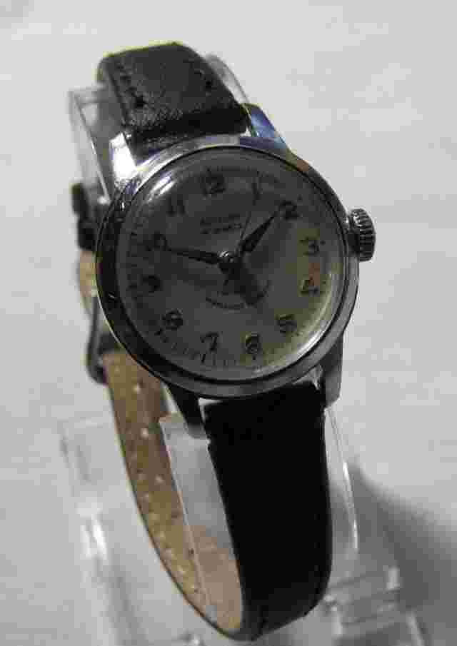 AVALON VINTAGE SCREWBACK WP 17J MANUAL WIND AS CAL1240 GREAT DIAL WOMEN'S