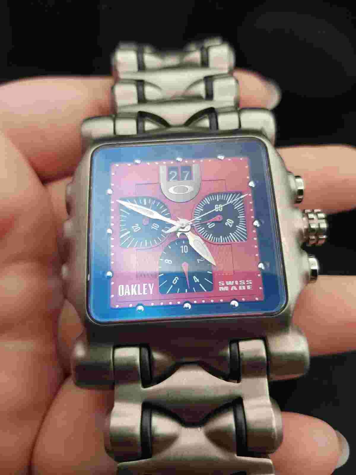 Oakley Watch Minute Machine Time Tank Titanium Red Face Metal Strap See Pics