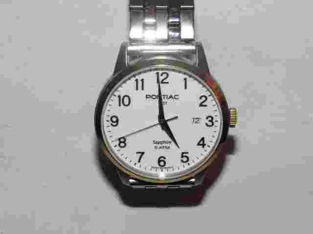 10J1 Man Watch Waterproof 50 M Pontiac 1931 Movement Swiss Dial Bicolour