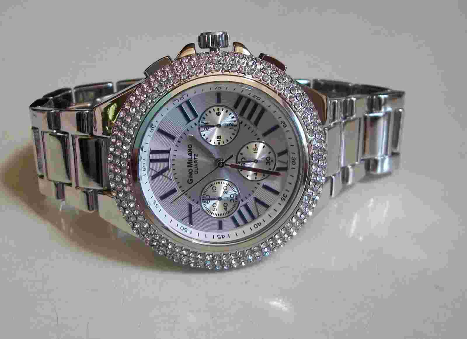 Silver Finish Rhinestone Boyfriend Fashion Women's Dressy/Casual Watch