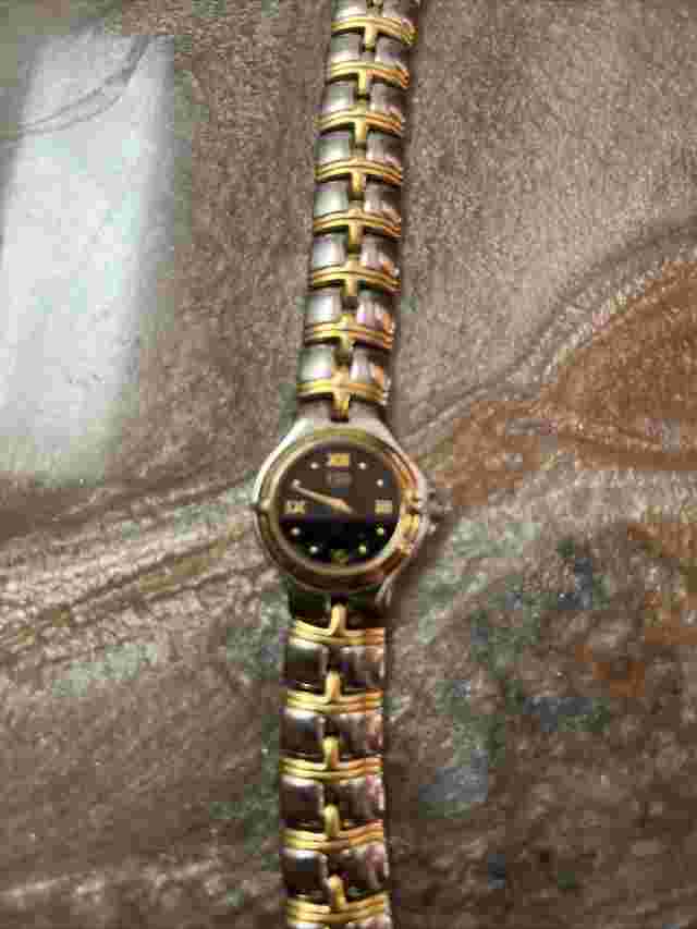 esq watch women used