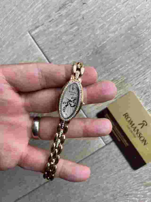 Ladies 23K Gold Plated Giselle WRISTWATCH , Sapphire Crystal Glass