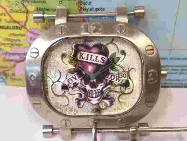 ED HARDY BY CHRISTIAN AUDIGIER QUARTZ BT-LA-1343 JAPAN MEN'S WORKING VINTAGE