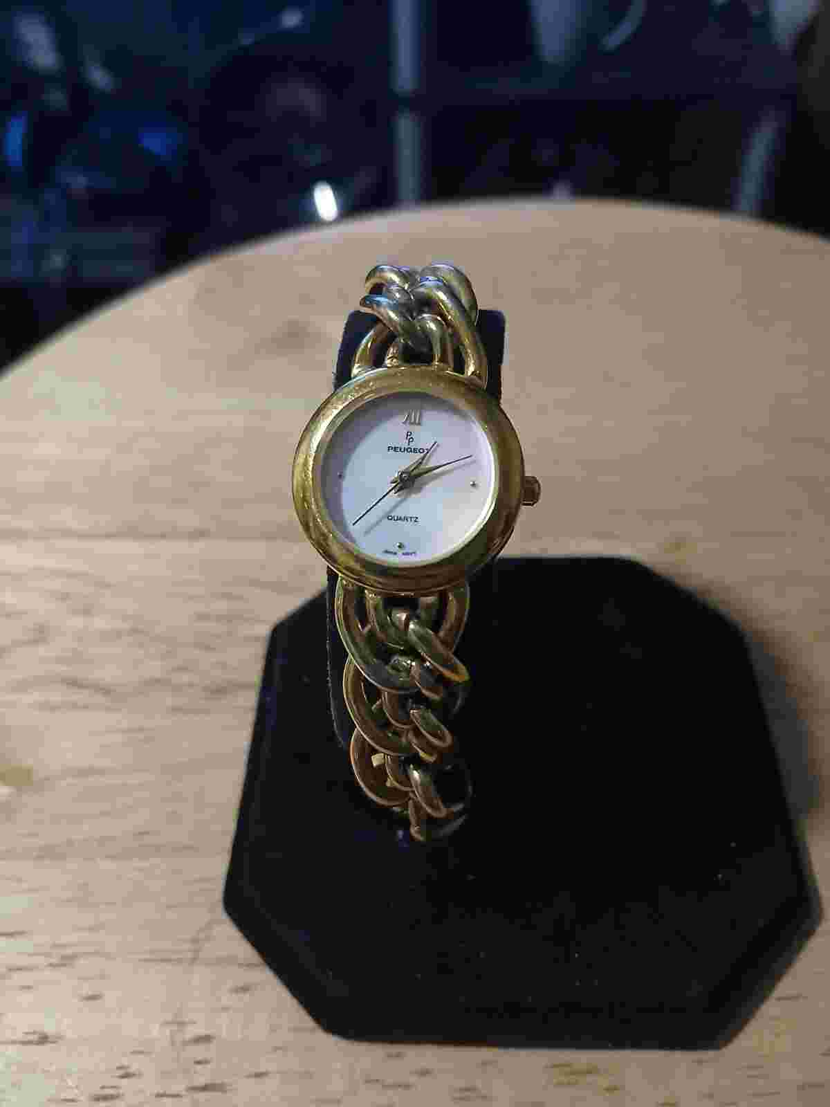 VINTAGE PEUGEOT watch