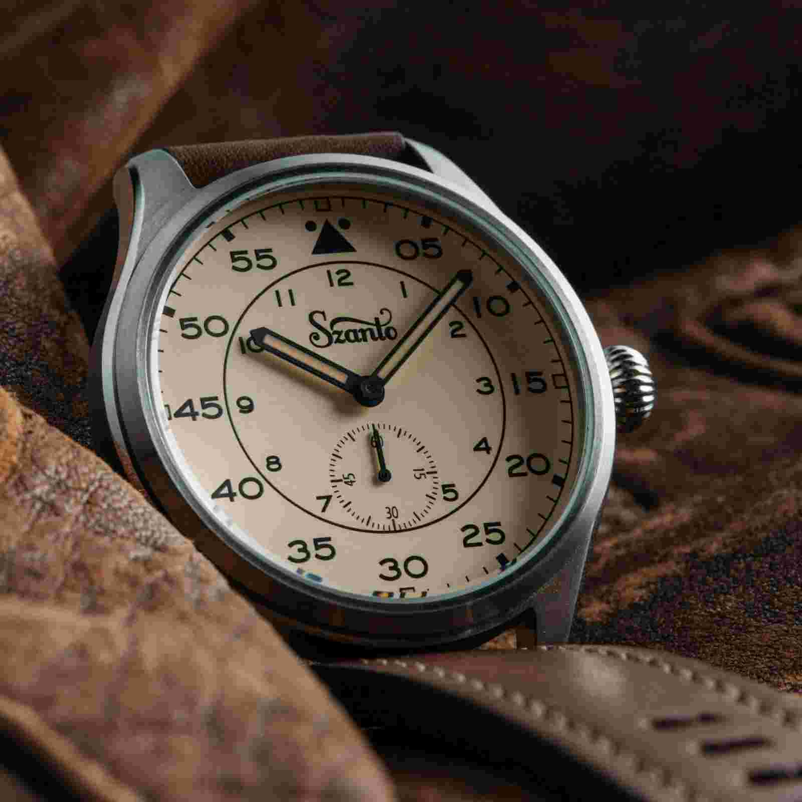 Szanto Heritage Aviator Steel Ivory Brown Watch - Brand New
