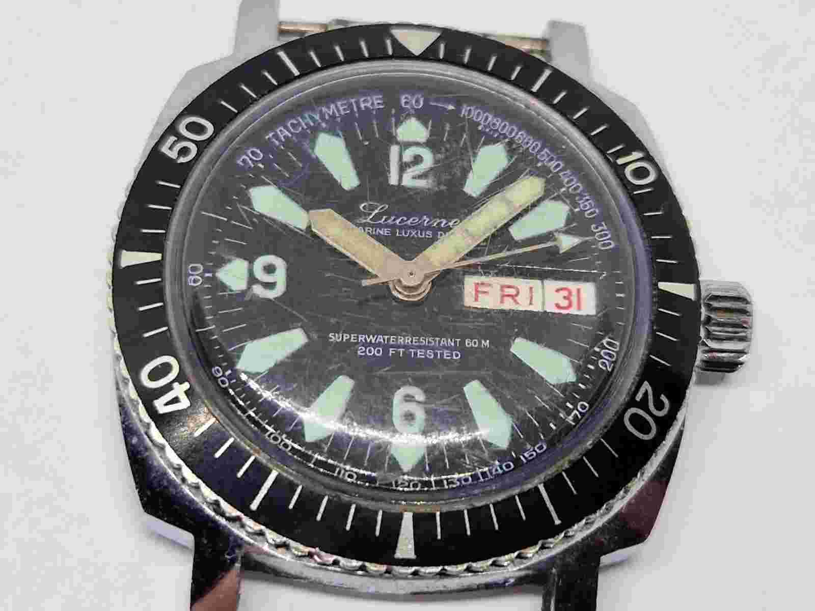 vintage divers watch Lucerne day date super waterresist 200ft tested