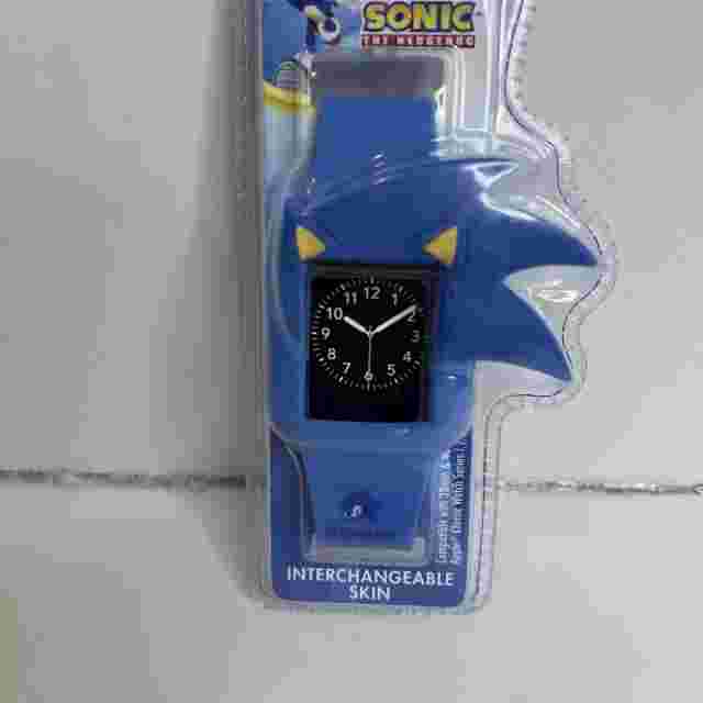 SEGA Sonic the Hedgehog Unisex Apple Cover Watch Band 42-44mm NWT