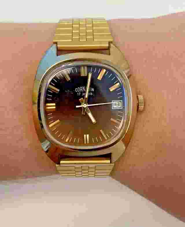 Vintage Cornavin Automatic Gold Tone 17 Jewels Men's Stainless Steel Swiss Made