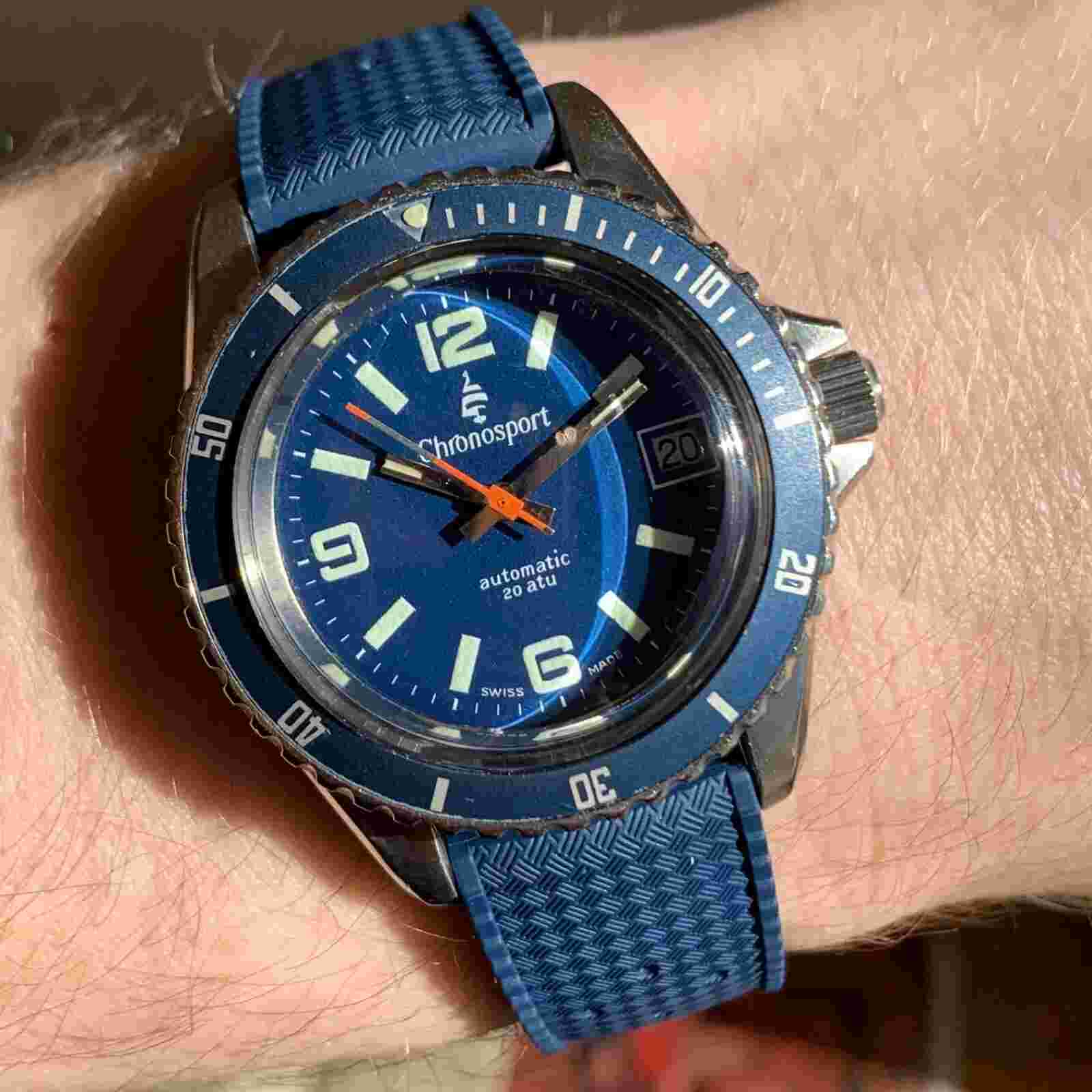 Vintage Chronosport 20 Atu Divers Blue Dial Automatic Stainless Steel Watch Mint