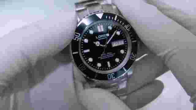 Men's Automatic Mechanical Watches Sapphire Glass Rotating Bezel 200M Waterproof