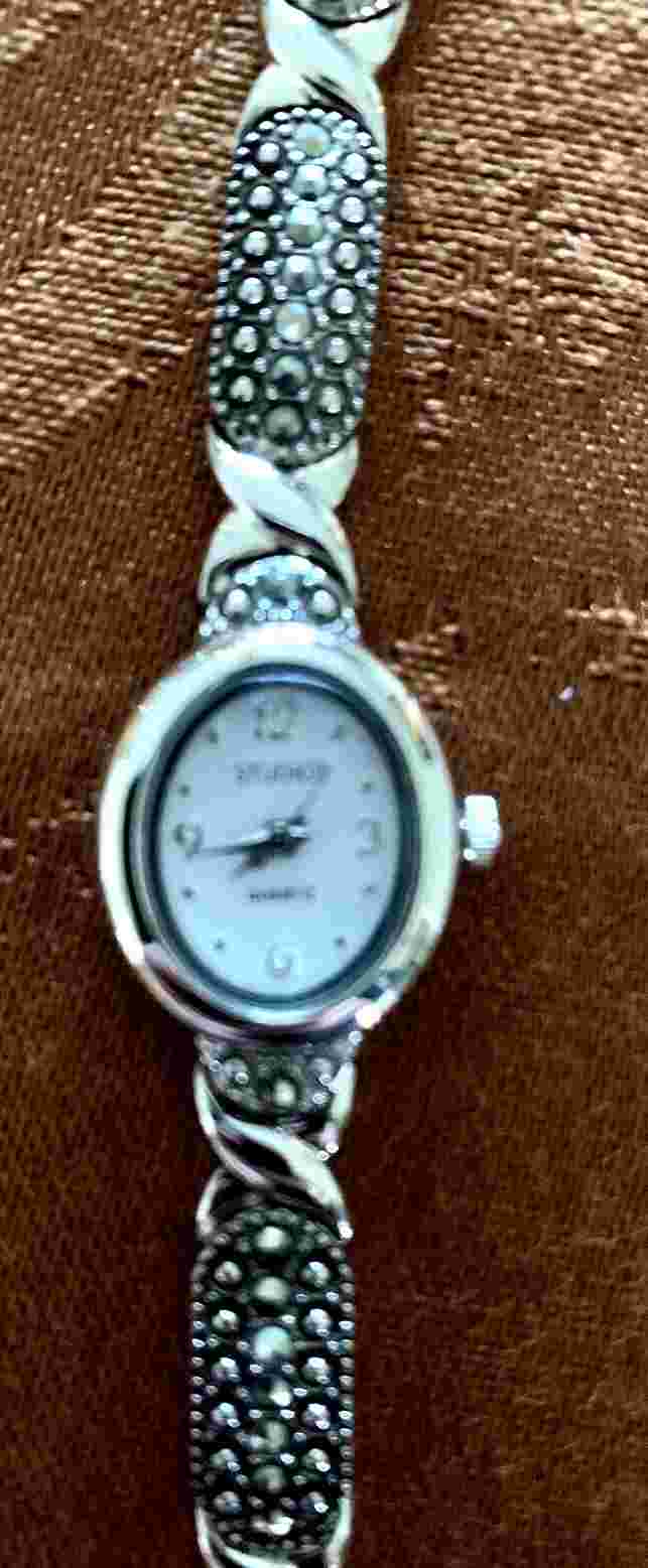 M Z BERGER & COMPANY.  SET OF WATCH AND BRACELET.