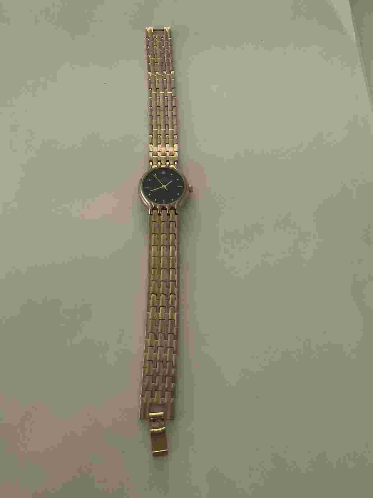 BILL BLASS 294-Y121A WATCH