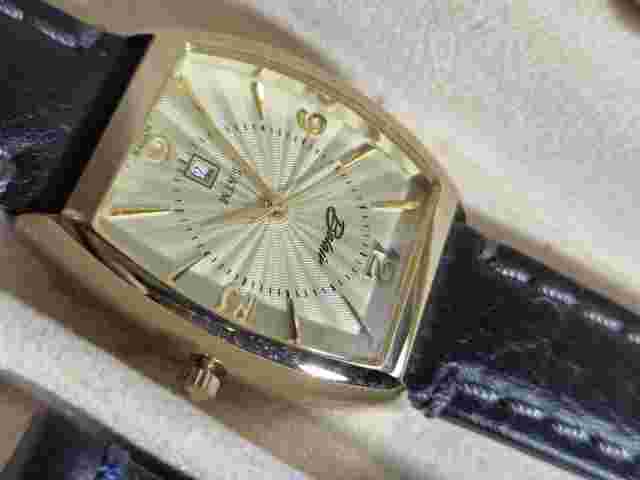 Belair Interchangeable Leather Strap Stainless Steel Watch New With Tags And Box