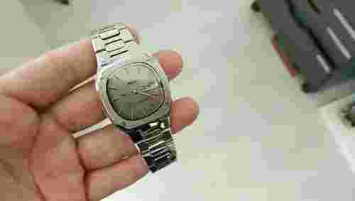 Mido Commander 8016 Swiss Made Automatic Men's Watch ETA 2836-2 Day/Date 8271117