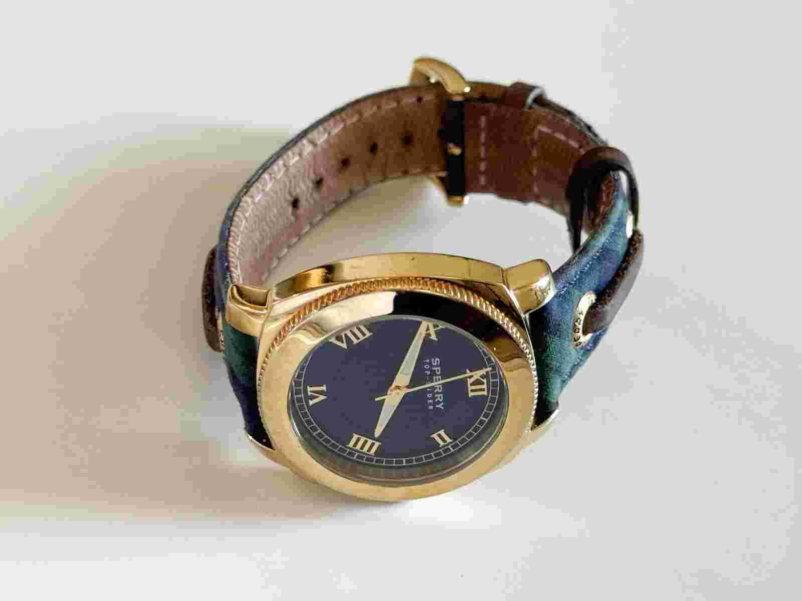 sperry top-sider ladies A126-13 watch needs battery