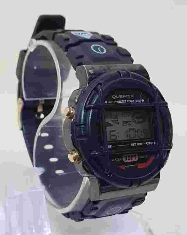 Vintage Quemex Digital Watch Cool Retro Black Rubber Band...NEW BATTERY