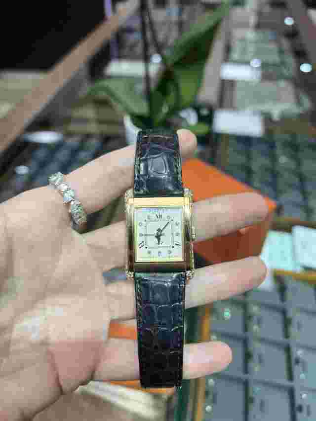 Vintage Bedat & Co Geneve 18k Gold No 7 Diamond Cased Watch