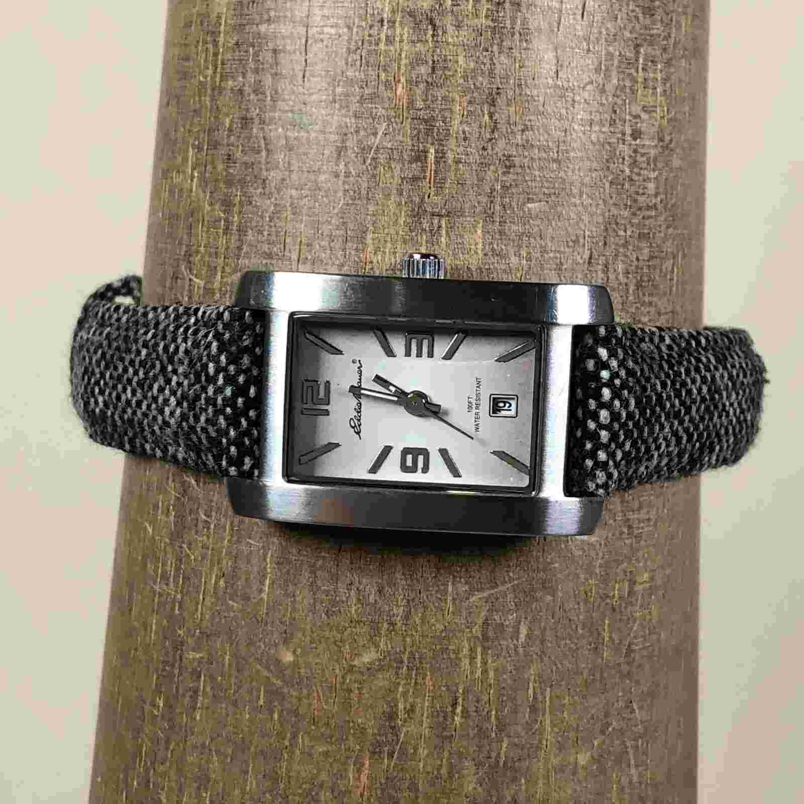 Eddie Bauer Women V8V096 Silver Tone Tweed Leather 21mm Tank Quartz Watch 7 1/4"