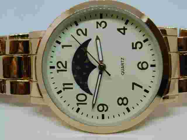 American Eagle Outfitters Rose Gold Tone Women's Watch Sz. 6 1/2" New Battery