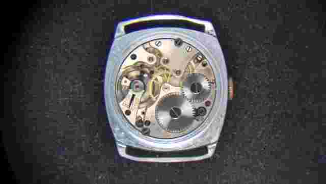 Tell (Swiss) Cushion Sub-Dial Men's Manual-Wind Watch (Vintage) --Running