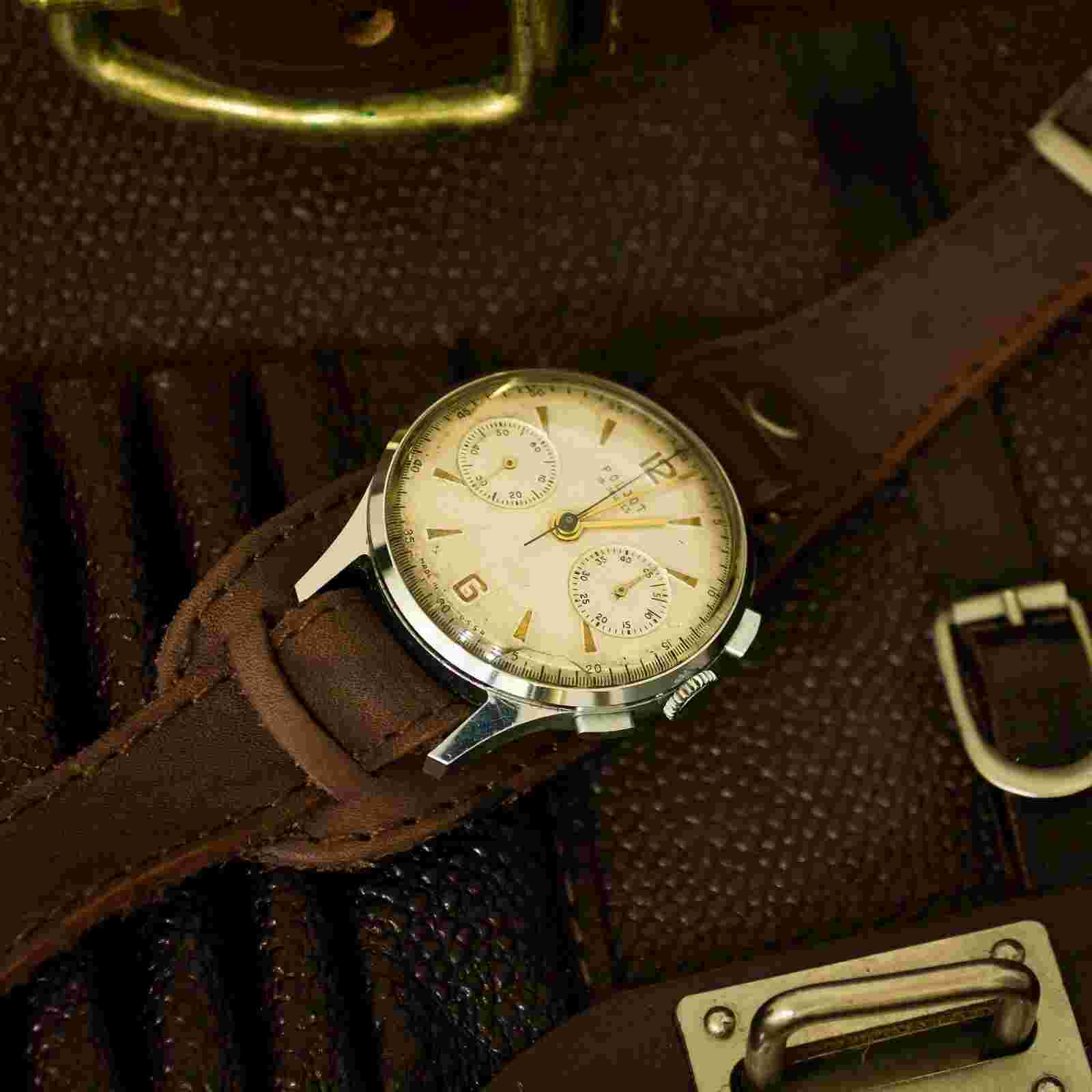 Watch Poljot Chronograph  Chronometer USSR Vintage Wristwatches USSR 3017