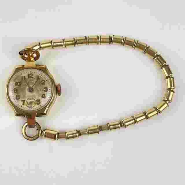 Vintage 9ct Yellow Gold Cased Ladies Pierce Wristwatch Gold Plated Strap Working