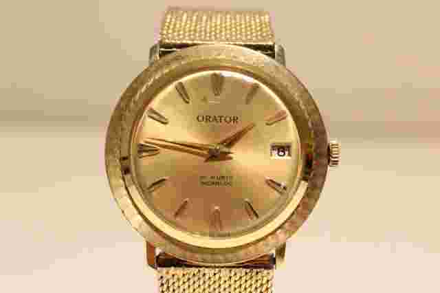 VINTAGE CLASSIC LUXURY GOLD PLATED SWISS MEN'S MECHANICAL WATCH ORATOR 17 J.