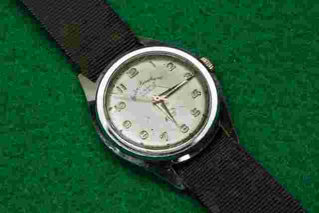 Hydepark André Bouchard Swiss Men's 17 Jewel Incabloc Mechanical Wrist Watch
